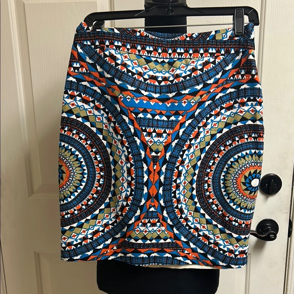 Anthropologie Tabitha Kaleidoscope Olmeda Skirt pencil tribal Size 2, EUC